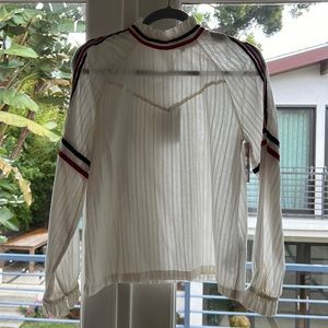 Teoh & Lea Mock Neck Peasant Blouse